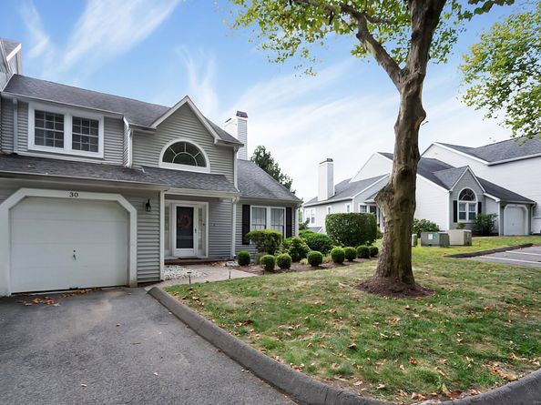 30 Rivendell Drive 30, Shelton CT 06484