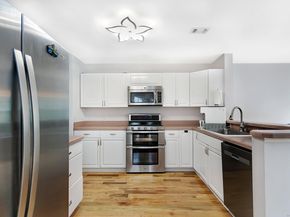 30 Rivendell Drive 30, Shelton CT 06484