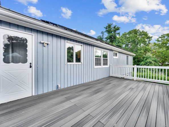 113 Pleasantview Avenue, Stratford CT 06614