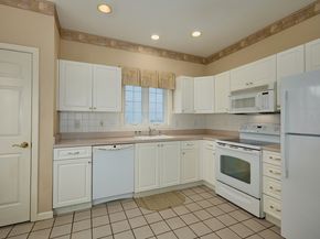 103 Logging Trail, Danbury CT 06811