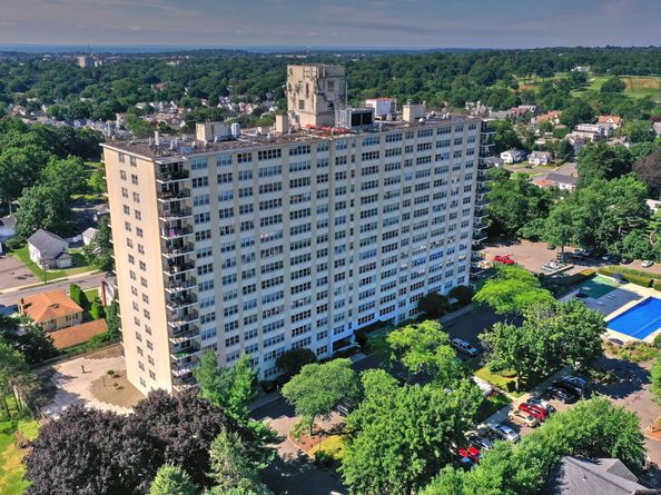 2625 Park Avenue 10F, Bridgeport CT 06604