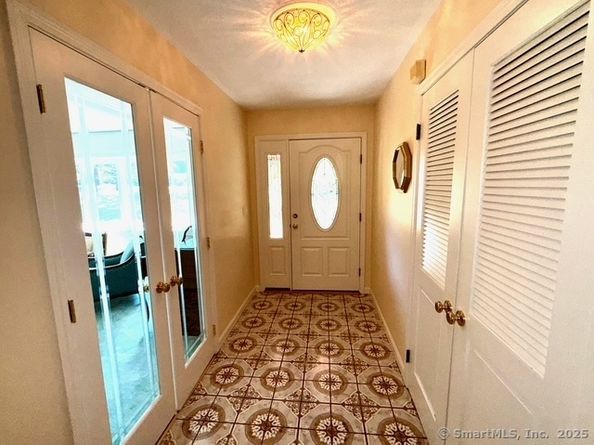 60 Normandy Road, Trumbull CT 06611
