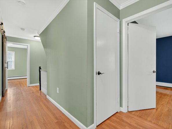 27 W Woodland Drive, Redding CT 06896