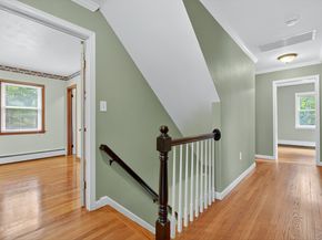 27 W Woodland Drive, Redding CT 06896