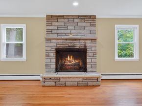 27 W Woodland Drive, Redding CT 06896