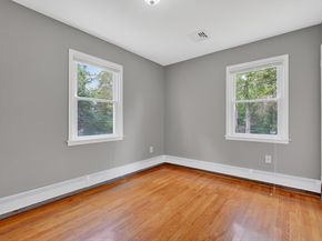 27 W Woodland Drive, Redding CT 06896