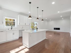 19A Apache Drive, Brookfield CT 06804