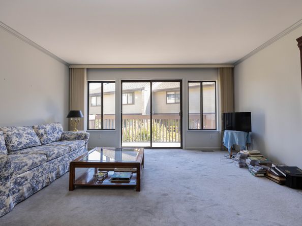 9 Old North Stamford Road 35L, Stamford CT 06905