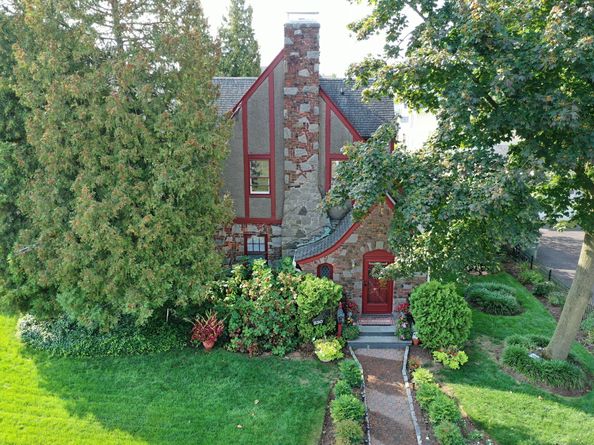 230 Hickory Street, Bridgeport CT 06610