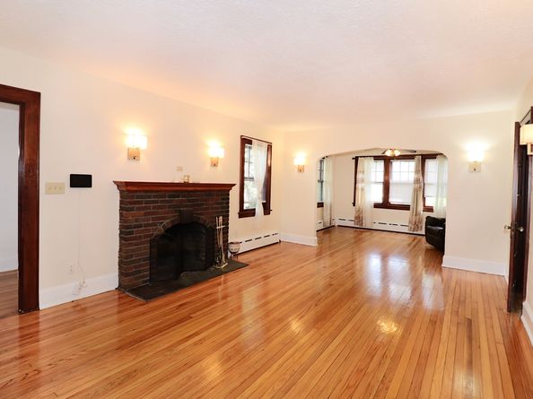 230 Hickory Street, Bridgeport CT 06610