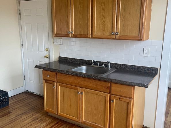 194 Adams Street, Bridgeport CT 06607
