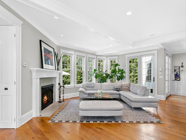 634 S Benson Road, Fairfield CT 06824