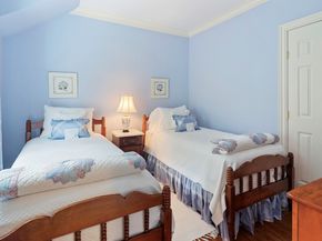197 Park Street 13, New Canaan CT 06840