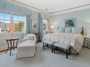 197 Park Street 13, New Canaan CT 06840
