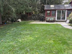 40 Maple Avenue N, Westport CT 06880