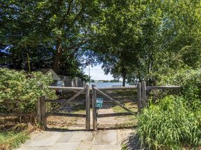 24 Neptune Avenue, Norwalk CT 06854