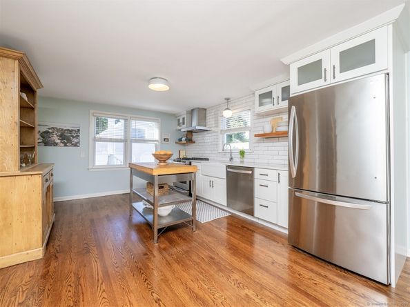 24 Neptune Avenue, Norwalk CT 06854
