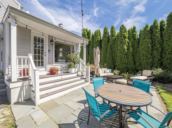 24 Neptune Avenue, Norwalk CT 06854