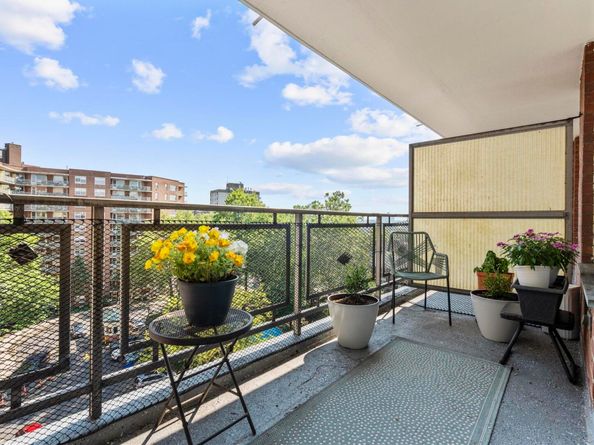 91 Strawberry Hill Avenue APT 837, Stamford CT 06902