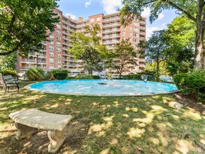 91 Strawberry Hill Avenue APT 837, Stamford CT 06902