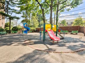 91 Strawberry Hill Avenue APT 837, Stamford CT 06902