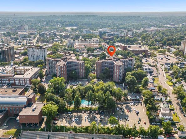 91 Strawberry Hill Avenue APT 837, Stamford CT 06902