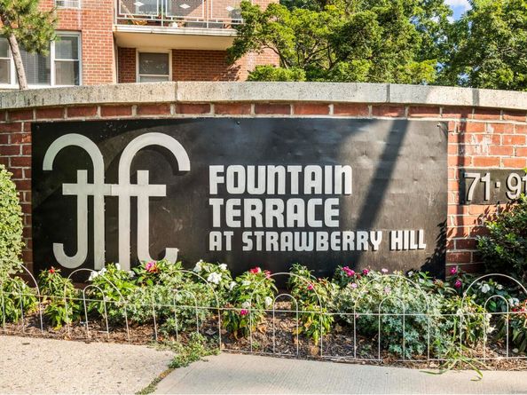 91 Strawberry Hill Avenue APT 837, Stamford CT 06902