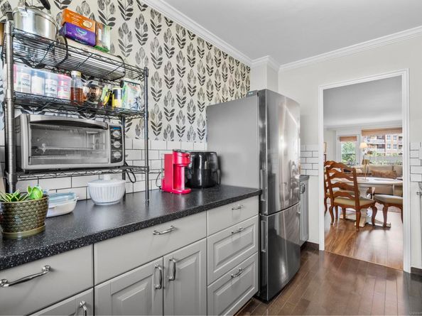 91 Strawberry Hill Avenue APT 837, Stamford CT 06902