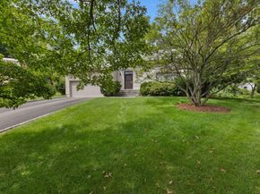 86 Coachlamp Lane, Stamford CT 06902