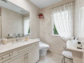 86 Coachlamp Lane, Stamford CT 06902
