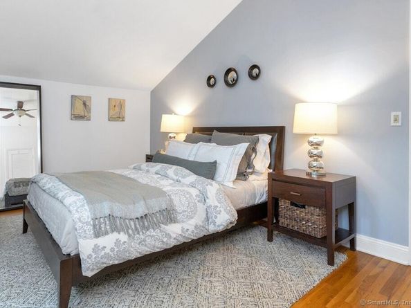 125 Wilton Road W, Ridgefield CT 06877
