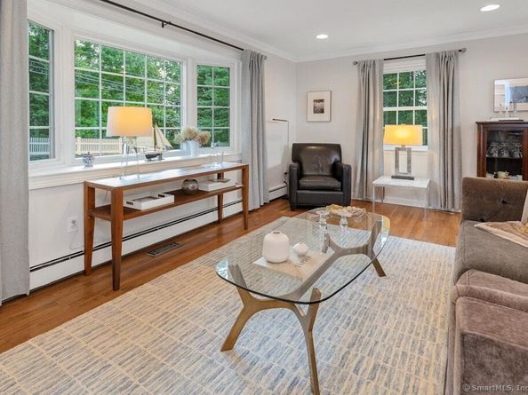 125 Wilton Road W, Ridgefield CT 06877