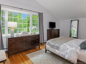 125 Wilton Road W, Ridgefield CT 06877