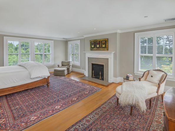 54 Main Street, Ridgefield CT 06877