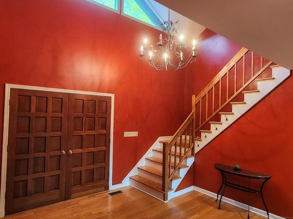 518 Woodbine Road, Stamford CT 06903