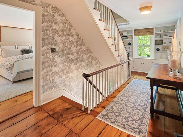 105 White Oak Shade Road, New Canaan CT 06840
