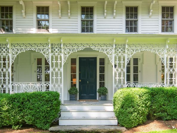 105 White Oak Shade Road, New Canaan CT 06840