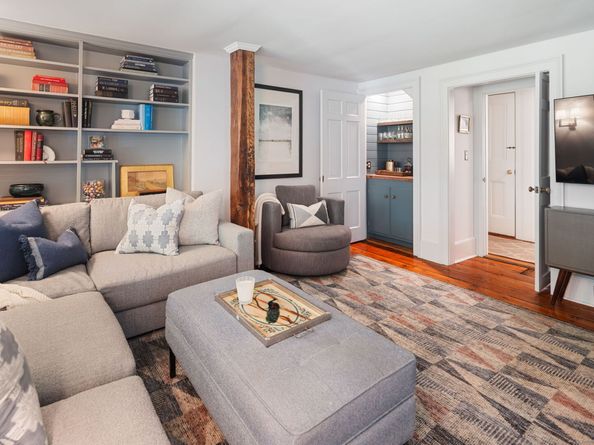 105 White Oak Shade Road, New Canaan CT 06840