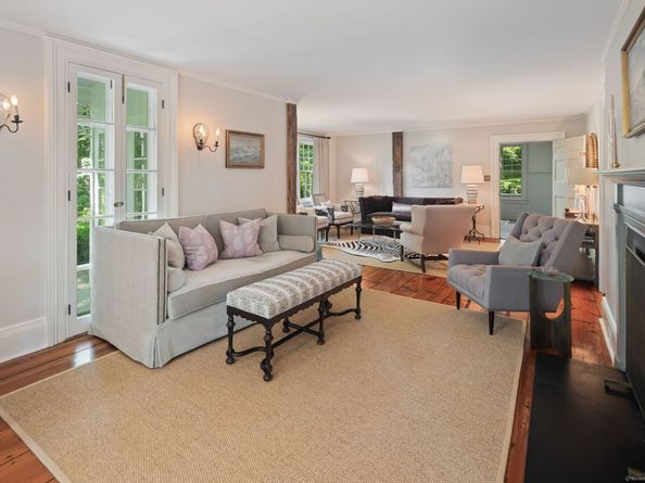 105 White Oak Shade Road, New Canaan CT 06840