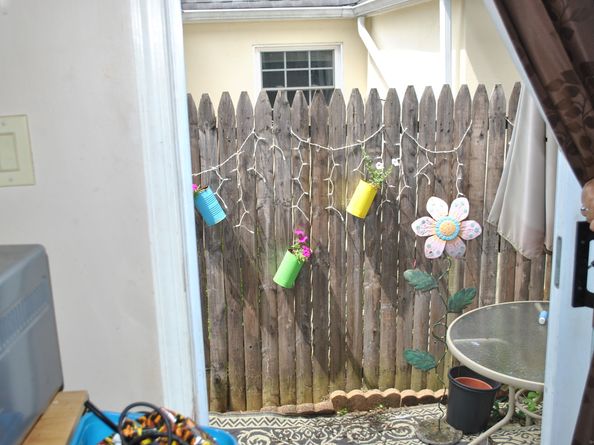 22 Virginia Avenue Apt 2B, Danbury CT 06810