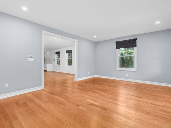 84 Olmstead Lane, Ridgefield CT 06877