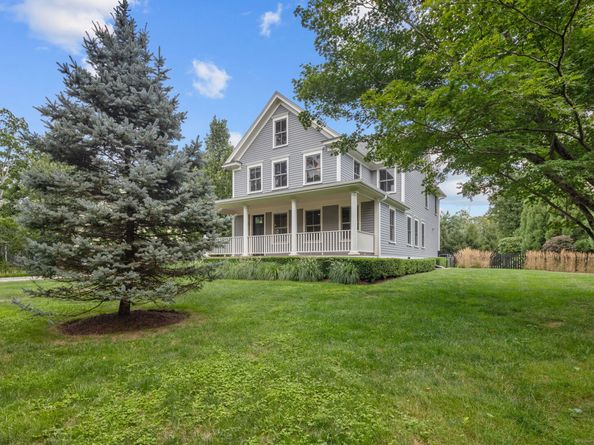 84 Olmstead Lane, Ridgefield CT 06877