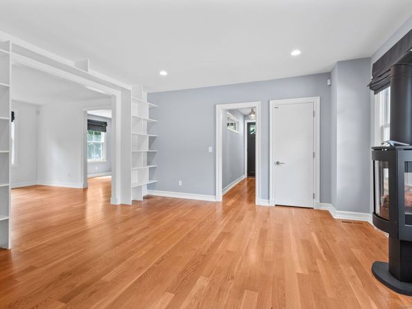 84 Olmstead Lane, Ridgefield CT 06877