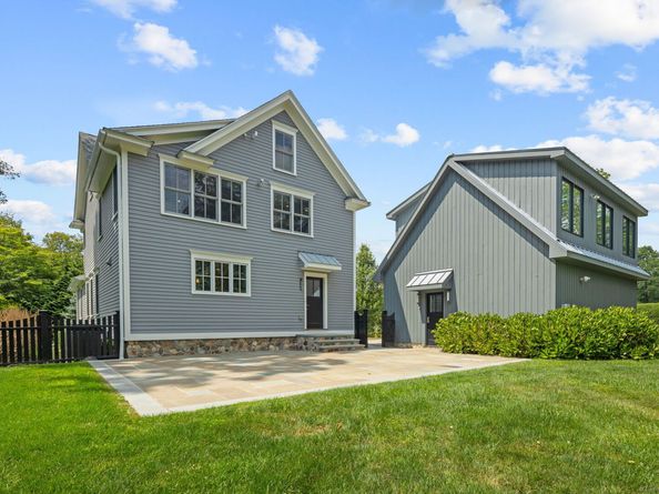 84 Olmstead Lane, Ridgefield CT 06877
