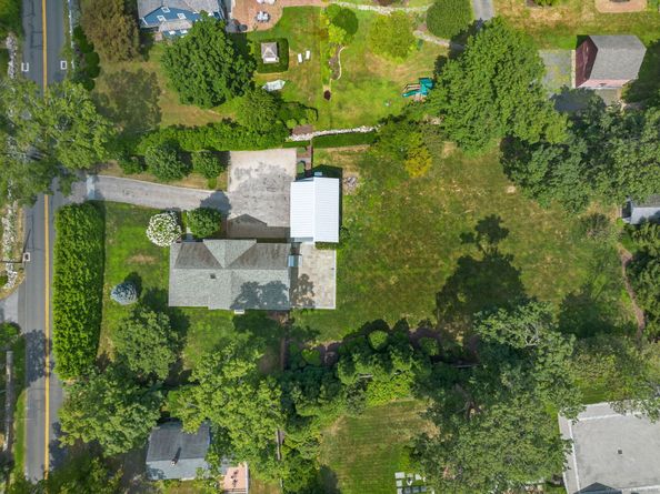 84 Olmstead Lane, Ridgefield CT 06877