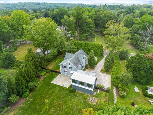 84 Olmstead Lane, Ridgefield CT 06877