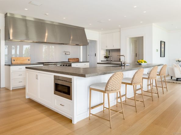 122 Beachside Avenue, Westport CT 06880