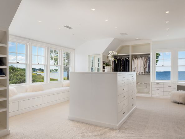 122 Beachside Avenue, Westport CT 06880