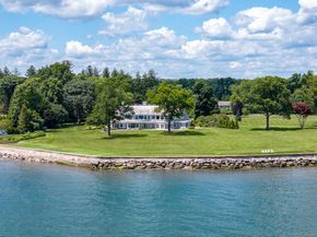 122 Beachside Avenue, Westport CT 06880