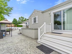 3657 Park Avenue, Fairfield CT 06825